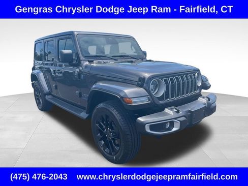 Certified 2025 Jeep Wrangler Unlimited Sahara AWD/4WD image 1