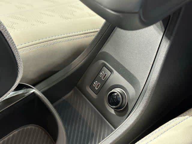 Used 2026 MINI Cooper 4-Door Hardtop FWD image 24