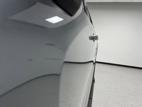 Used 2022 GMC Sierra 1500 Elevation w/ Preferred Package image 13