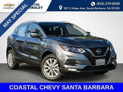 Used 2020 Nissan Rogue Sport SV w/ Technology Package FWD image 1