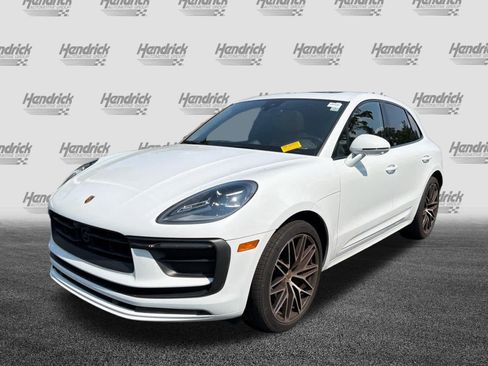 Used 2023 Porsche Macan AWD/4WD image 7