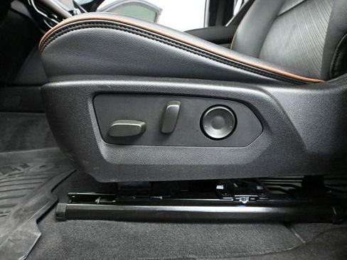 Used 2024 GMC Canyon AT4 w/ AT4 Premium Package image 22