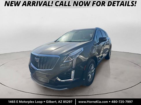 Used 2022 Cadillac XT5 Premium Luxury FWD image 1