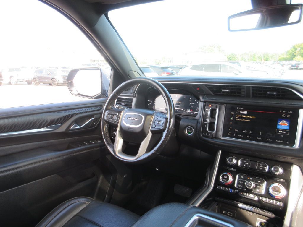 Used 2022 GMC Yukon Denali AWD/4WD image 29