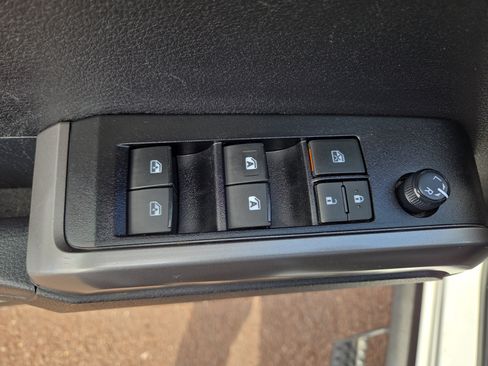 Used 2023 Toyota Tacoma SR5 image 29