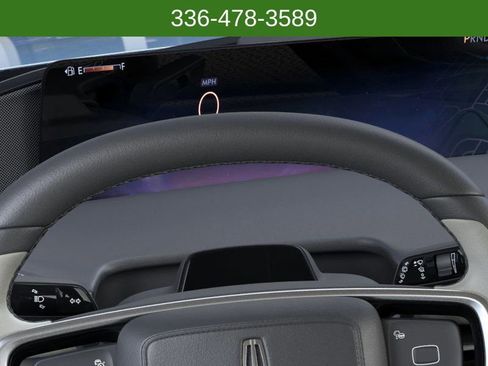 New 2025 Lincoln Navigator Reserve image 13