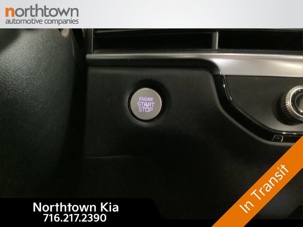 Certified 2025 Kia Sorento EX w/ EX Panoramic Sunroof Package AWD/4WD image 19