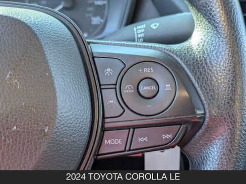 Used 2024 Toyota Corolla LE FWD image 17