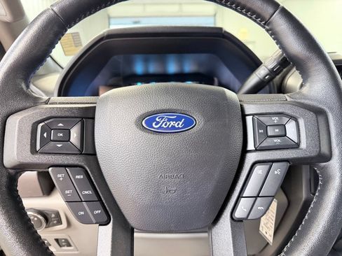 Used 2018 Ford F150 XLT w/ Equipment Group 302A Luxury AWD/4WD image 47