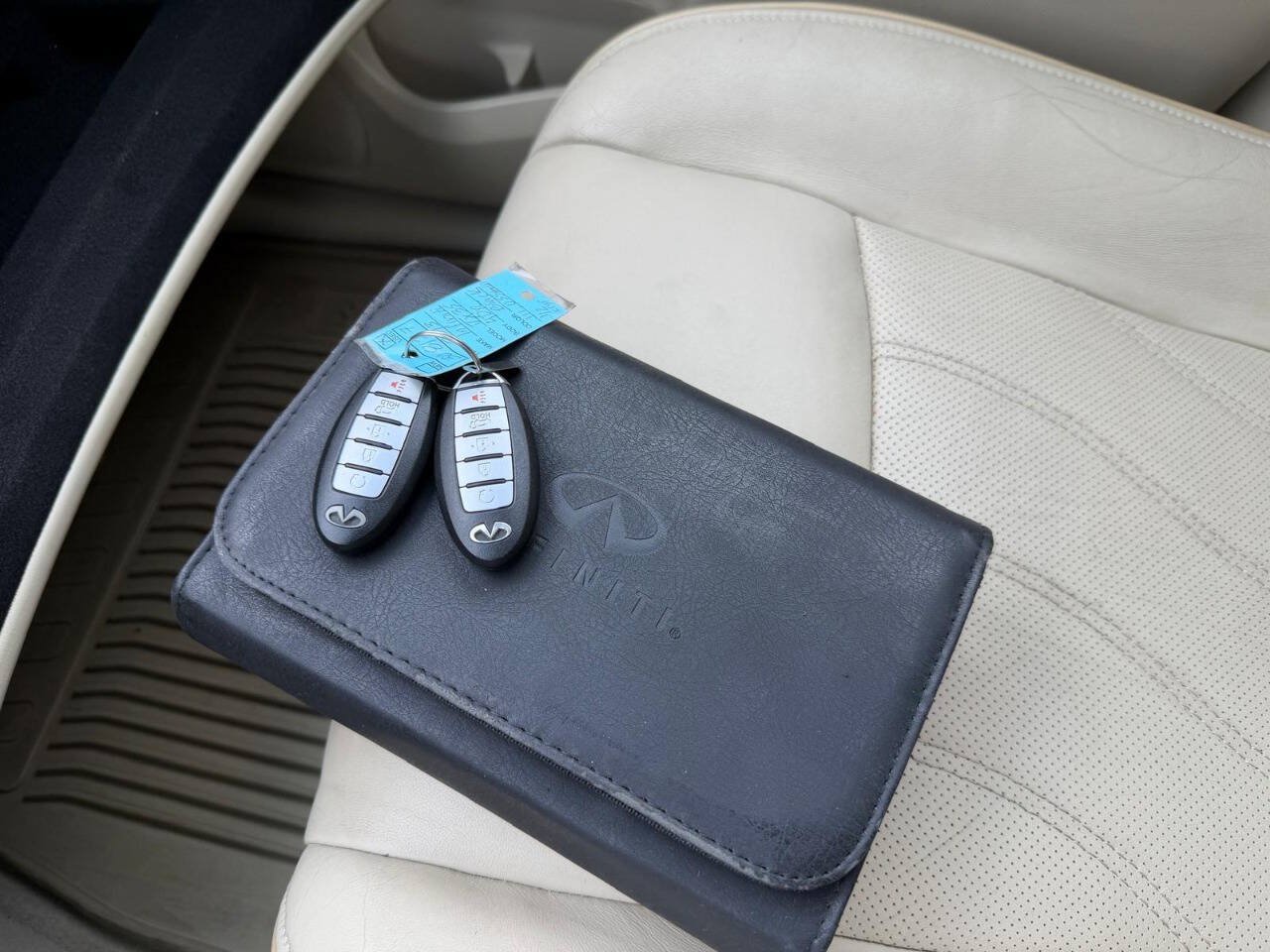 Used 2013 INFINITI JX35 AWD w/ Premium Pkg image 69