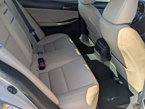 Used 2018 Lexus IS 300 300 image 29