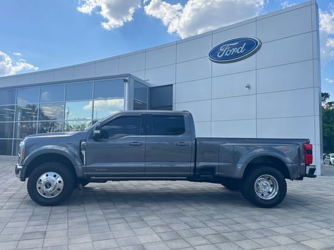 Used 2023 Ford F450 Lariat w/ FX4 Off-Road Package AWD/4WD image 3