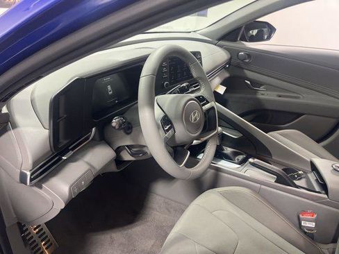 New 2026 Hyundai Elantra Sport image 9