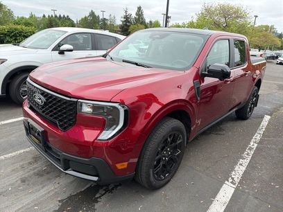 Used 2025 Ford Maverick Lariat w/ Black Appearance Package
