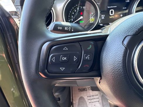 Used 2023 Jeep Wrangler Unlimited w/ Convenience Group AWD/4WD image 13