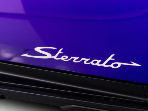 Used 2024 Lamborghini Huracan Sterrato image 10