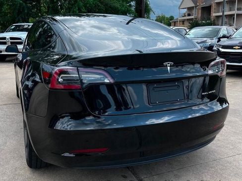 Used 2022 Tesla Model 3 Long Range AWD/4WD image 9