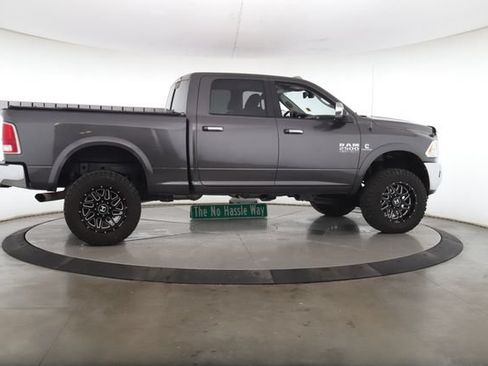 Used 2014 RAM 2500 Laramie w/ Convenience Group AWD/4WD image 7