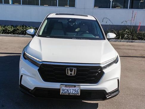 Used 2023 Honda CR-V EX image 2