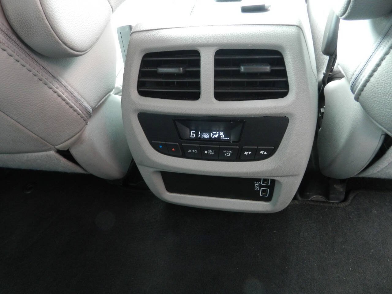 Used 2021 Honda Pilot EX-L image 16