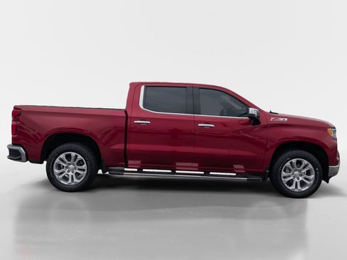 Used 2022 Chevrolet Silverado 1500 LTZ w/ Technology Package AWD/4WD image 3