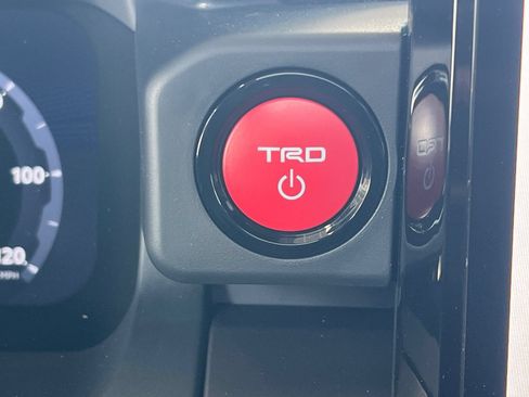 New 2026 Toyota Tacoma TRD Off-Road w/ TRD Off Road Upgrade Package AWD/4WD image 18