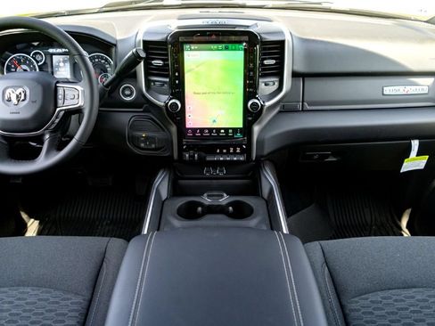 New 2026 RAM 2500 Lone Star AWD/4WD image 21