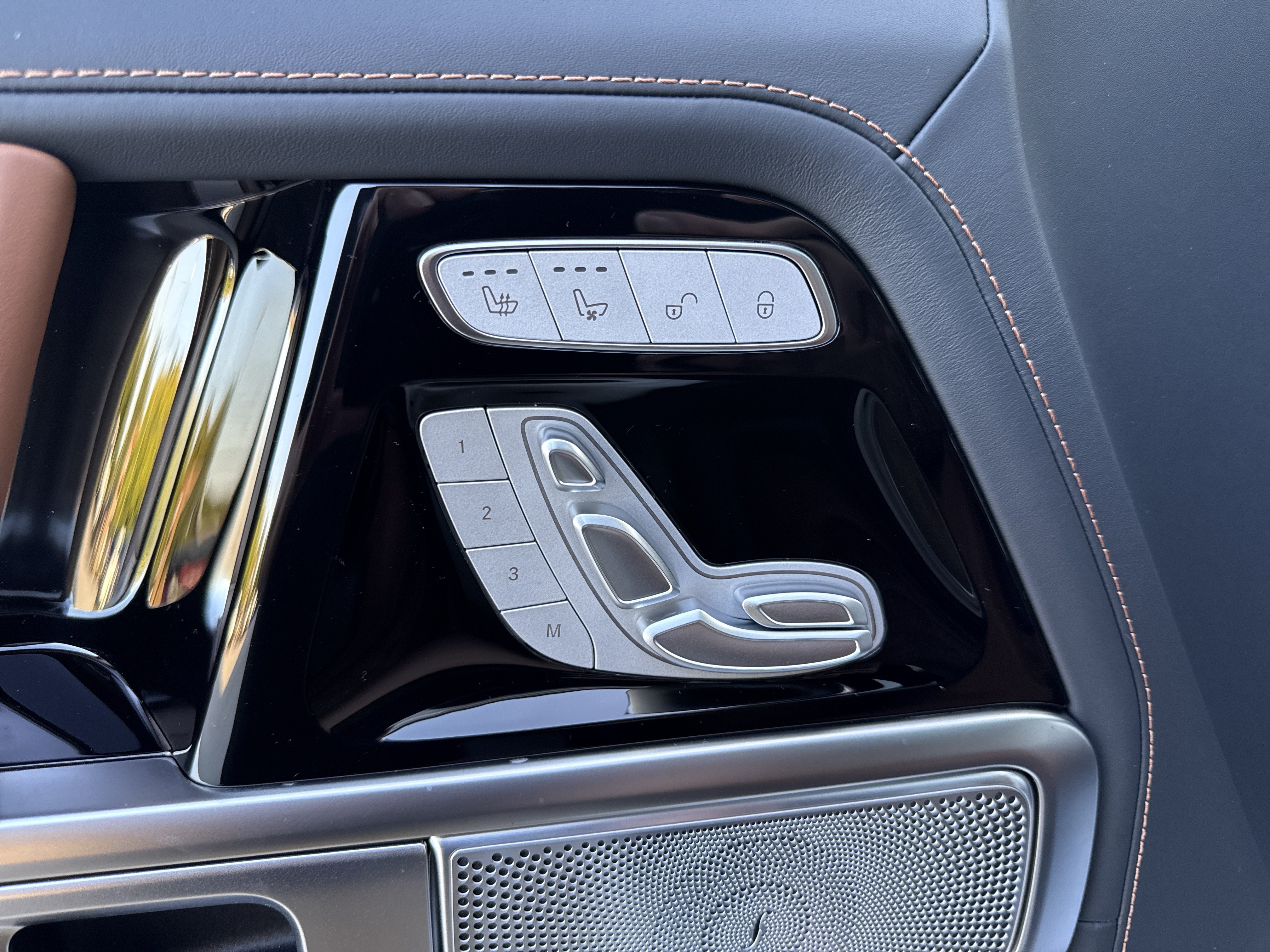 New 2027 Mercedes-Benz G 580 e image 22