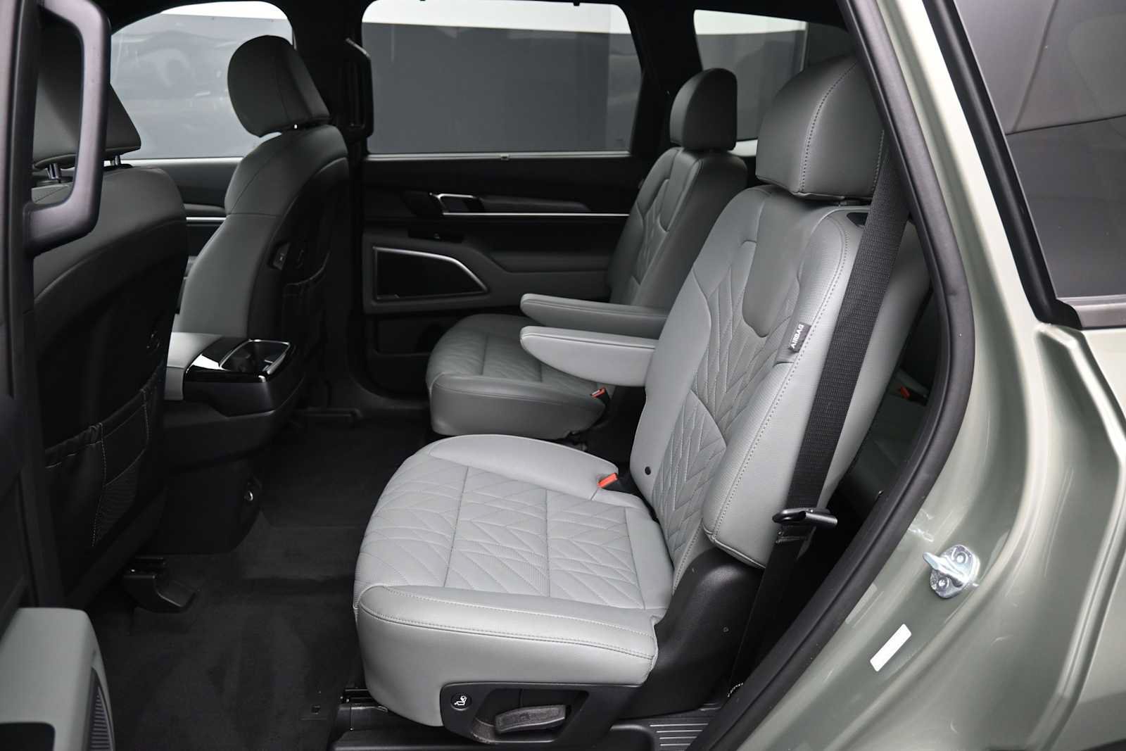 Used 2024 Kia Telluride EX X-Line AWD/4WD image 22