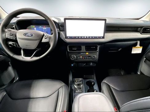 New 2026 Ford Maverick Lariat w/ Black Appearance Package image 5