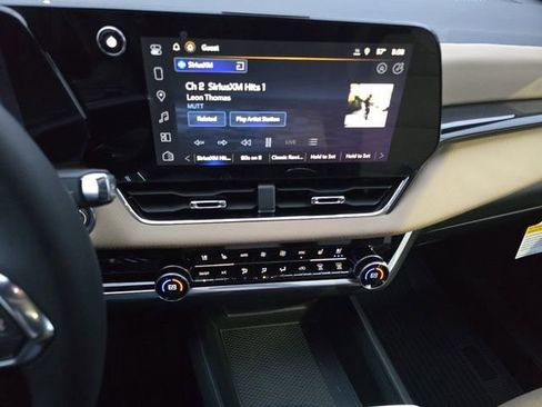 New 2026 Chevrolet Equinox ACTIV w/ Convenience Package III FWD image 16