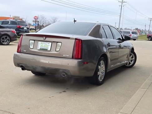 Used 2006 Cadillac STS V8 w/ Preferred Equipment Group image 2