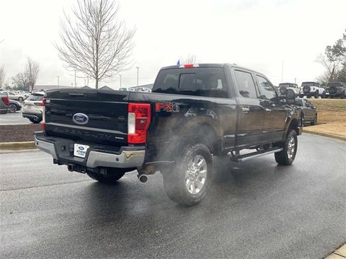 Certified 2017 Ford F250 Lariat w/ Lariat Ultimate Package image 3