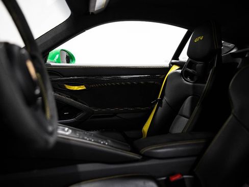 Used 2021 Porsche 718 Cayman GT4 image 32