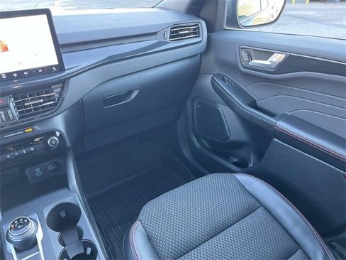 Used 2023 Ford Escape ST-Line w/ Tech Pack #1 image 15