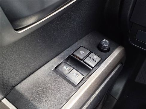 Certified 2023 Toyota Tacoma SR5 w/ SX Package image 7