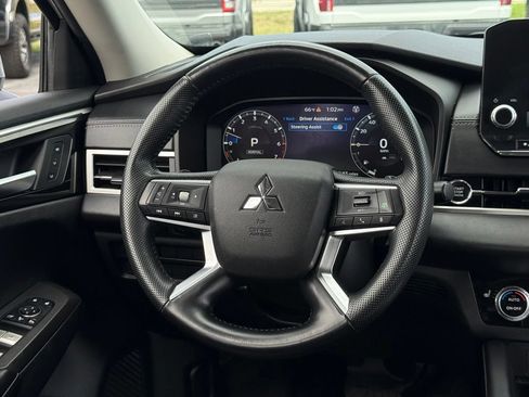 Used 2022 Mitsubishi Outlander SEL AWD/4WD image 7