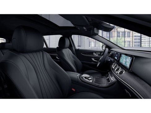 Used 2019 Mercedes-Benz E 450 E 450 image 3