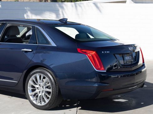 Used 2016 Cadillac CT6 Luxury image 8