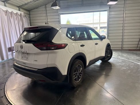 Used 2023 Nissan Rogue S AWD/4WD image 5