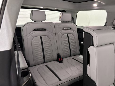 Used 2023 Rivian R1S Adventure image 25