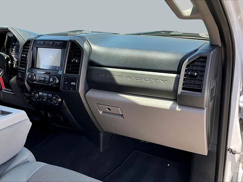Used 2020 Ford F350 XL w/ STX Appearance Package AWD/4WD image 17