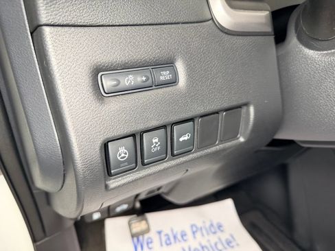 Used 2019 Nissan Murano SV AWD/4WD image 15