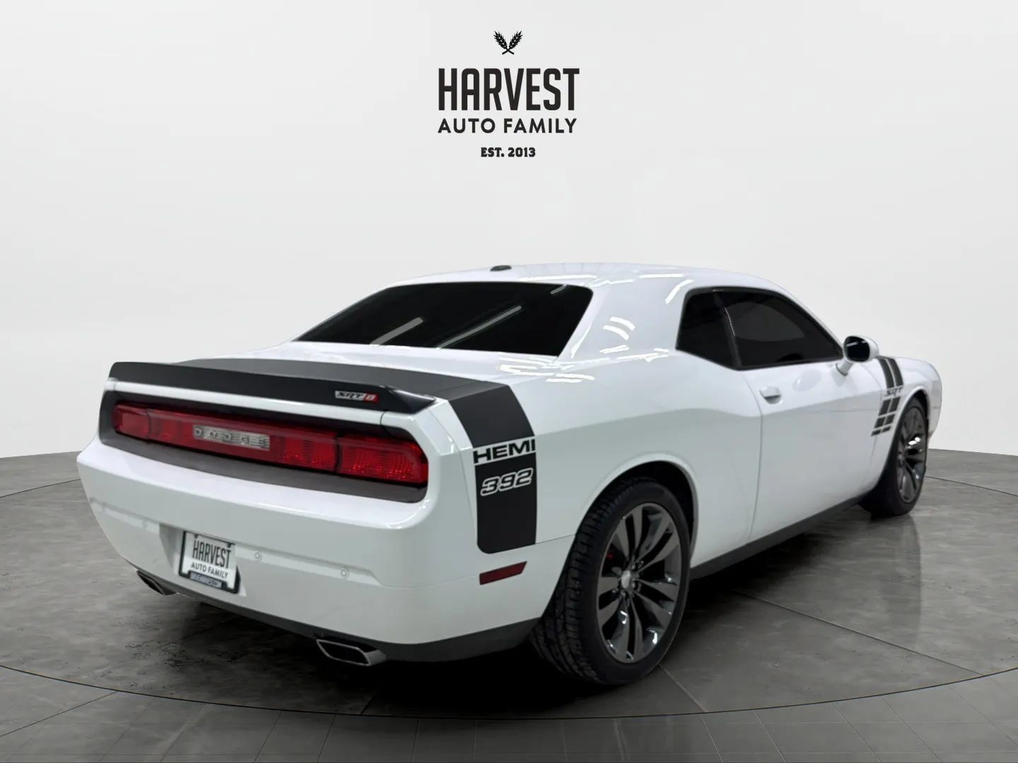 Used 2014 Dodge Challenger SRT8 Core RWD image 6