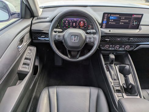 Used 2023 Honda Accord EX-L image 16