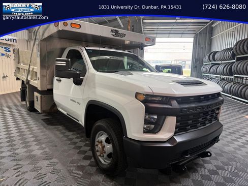 Used 2020 Chevrolet Silverado 3500 W/T w/ WT Convenience Package AWD/4WD image 3