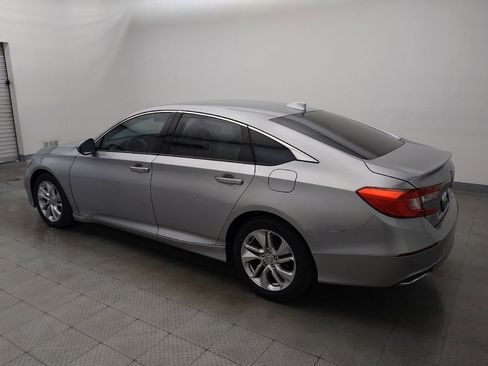 Used 2018 Honda Accord LX image 3
