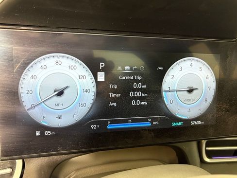 Used 2024 Hyundai Elantra SEL FWD image 22