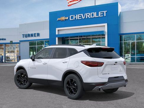 New 2026 Chevrolet Blazer LT w/ Convenience Package image 3