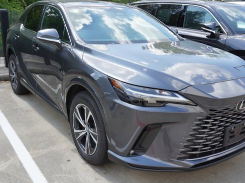 Used 2025 Lexus RX 350 FWD w/ Technology Package image 4